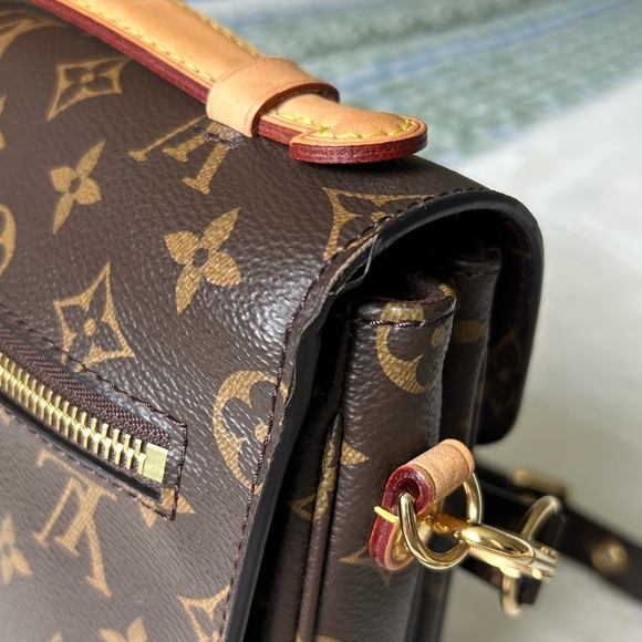 Louis Vuitton Pochette Metis Monogram Satchel Bag - Picture 15 of 16